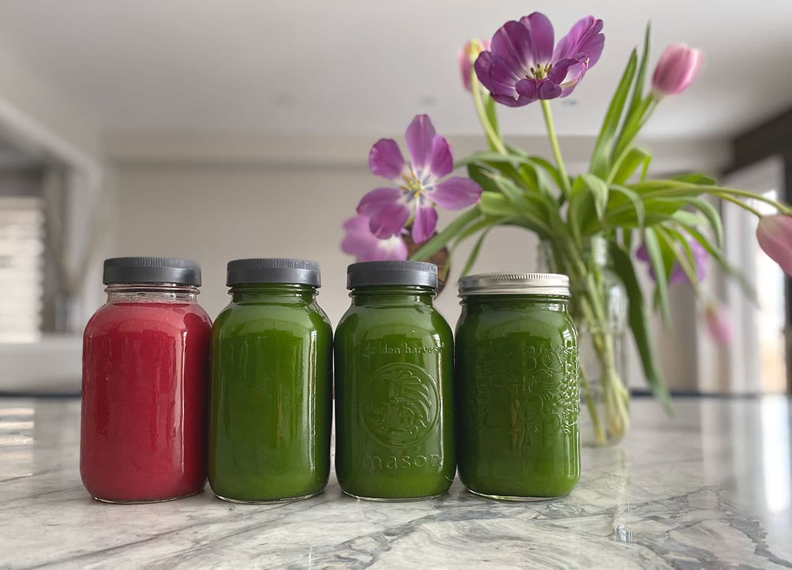 Green juice for healthy hair